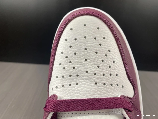 Jordan Air 1 OG High 555088-611 Bordeaux 0530